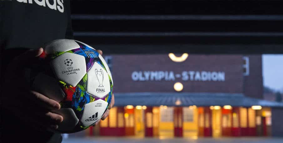 Uefa Champions League Finale Berlin 2015 Soccer Ball World