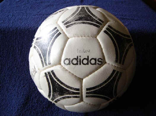 Tango_Rosario2 Official World Cup 1982 Tango Espana Soccer Ball